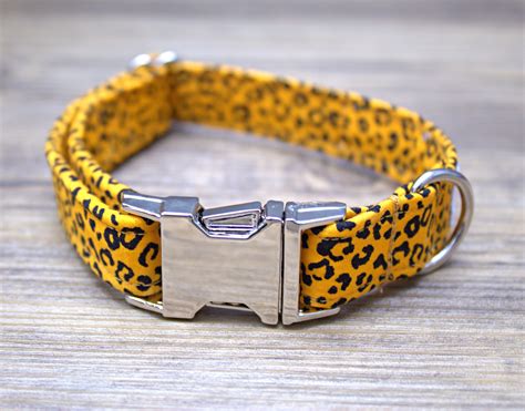 Stylish Animal Print Dog Collar - Perfect for Your Pooch